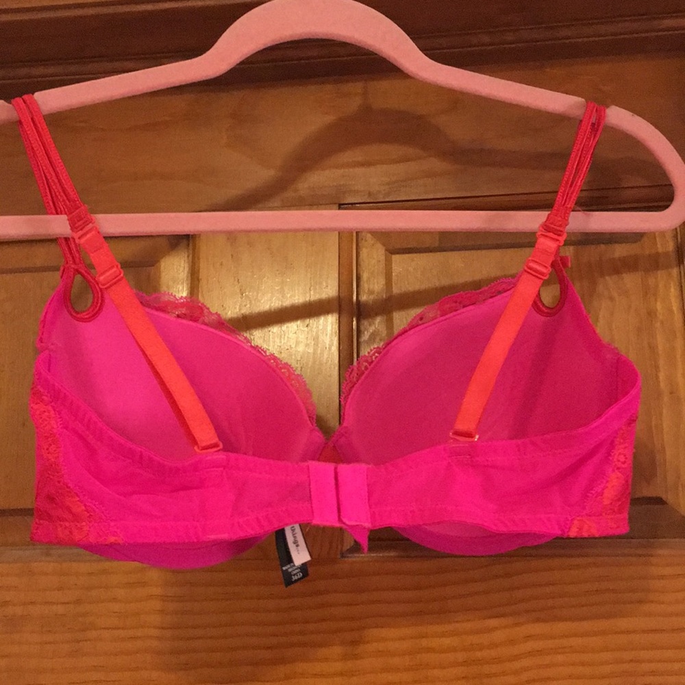 Victoria Secret Hot pink bra with red straps - Picture 2 of 2